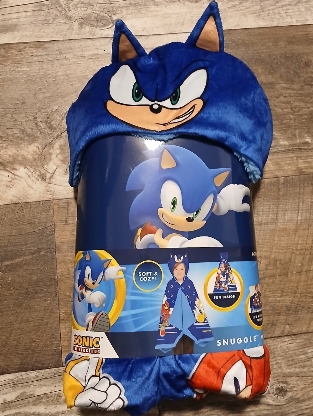 Sonic the Hedgehog Plush Hooded Blanket Snuggle Wrap